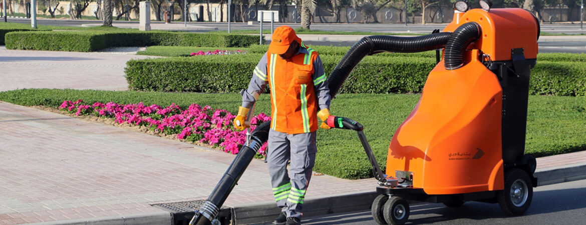 Emirates_Projects_Magazine-DubaiMunicipality-Government-DubaiMunicipalityInitiativeAttracts3,000Volunteers-1170×450