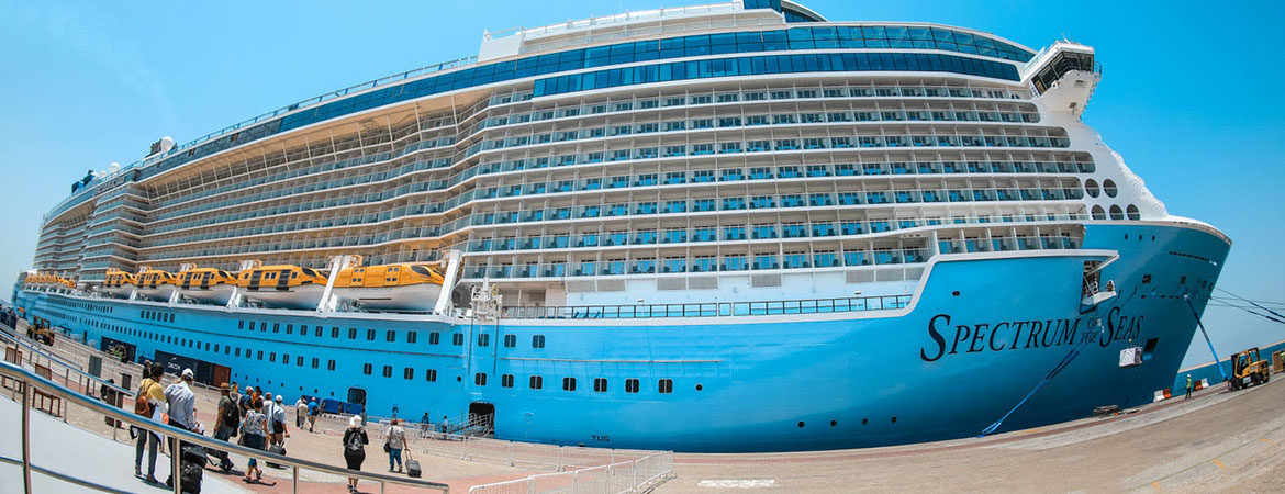 Emirates_Projects_Magazine-DubaiTourismDubaiWelcomesSpectrumoftheSeas-2-1170×450